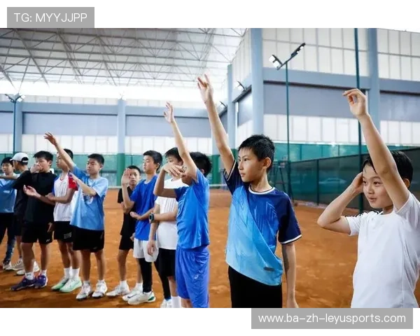 网球俱乐部加强青少年体能训练与专项课题研究，青少年网球俱乐部发展现状